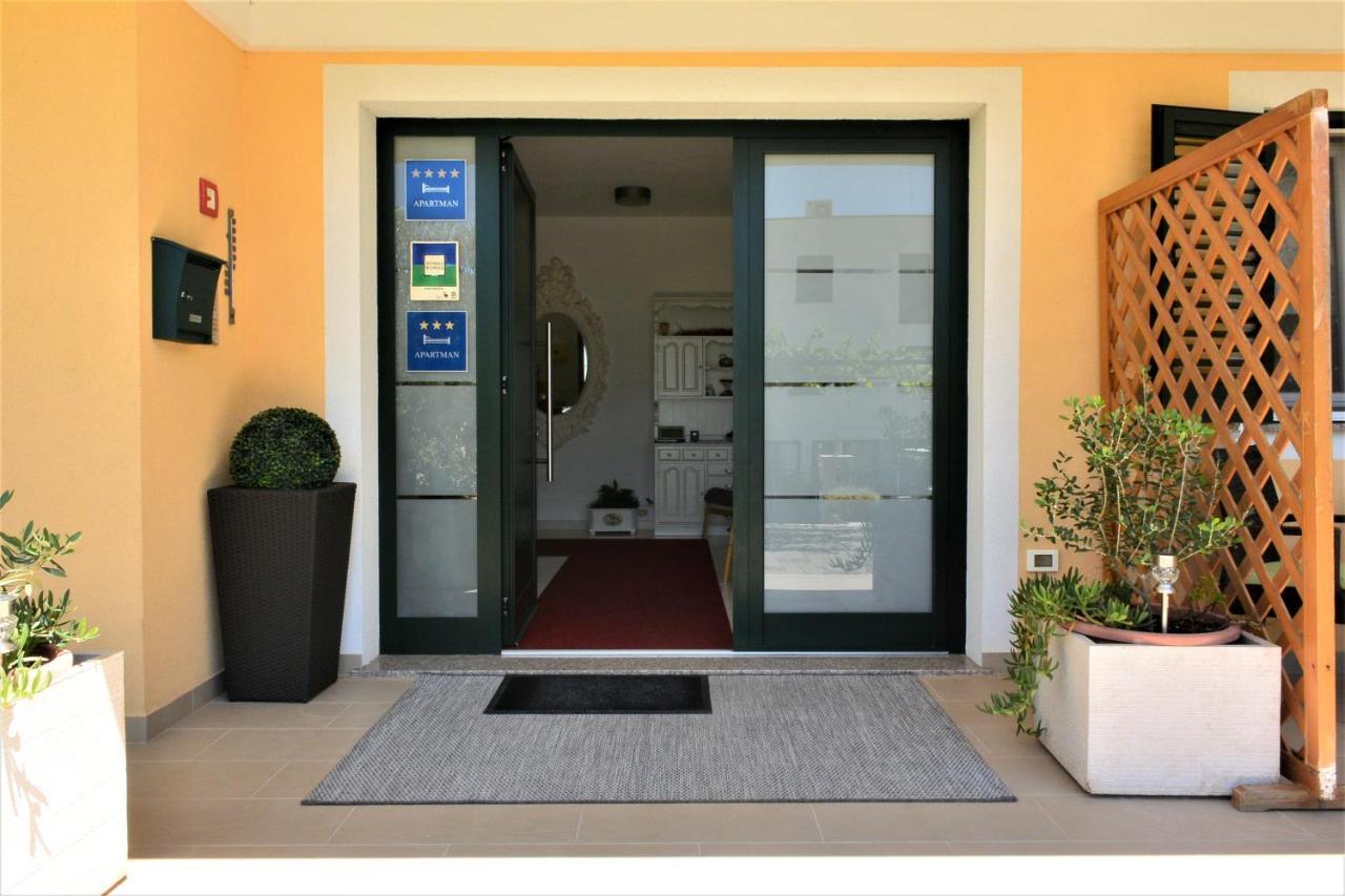 Villa Ema Rovinj Eksteriør billede